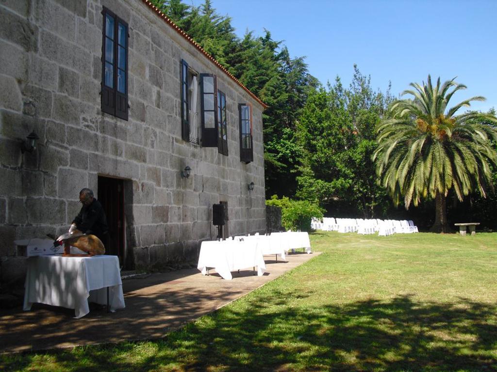 Pazo Larache Guest House Santa Cristina De Cobres Bagian luar foto